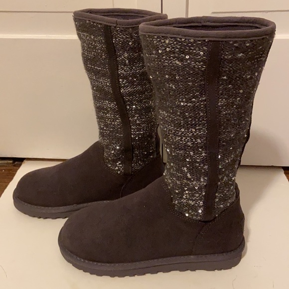 UGG | Shoes | Ugg Camaya Boots | Poshmark